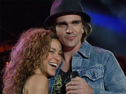 Shakira - Juanes a Shakira.jpg